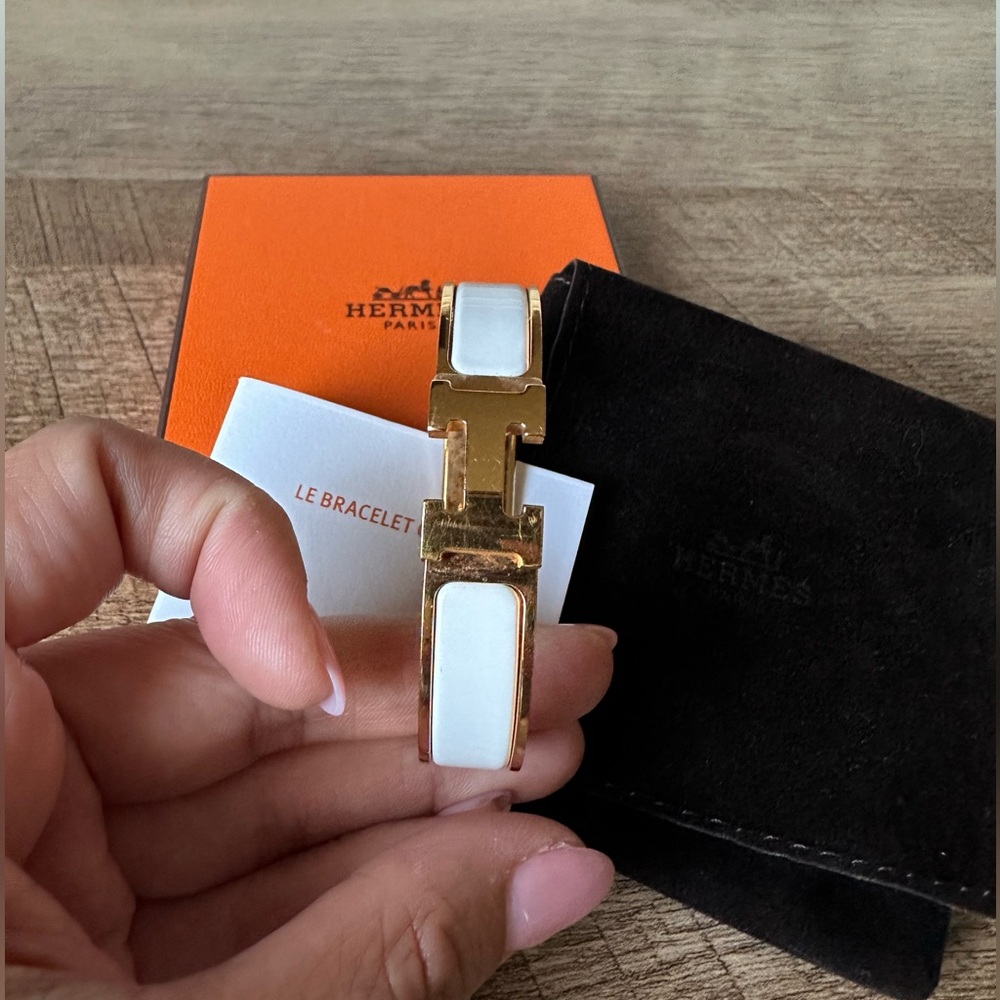 Authentic Hermes Clic Clac in White and Gold size Small